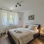 Ondine House By Istra Vacation 펜션 Hrboki