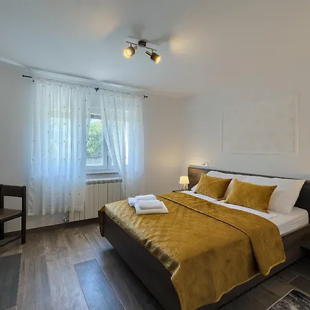 Ondine House By Istra Vacation *