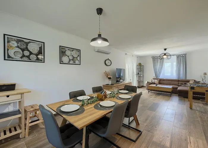 Ondine House By Istra Vacation