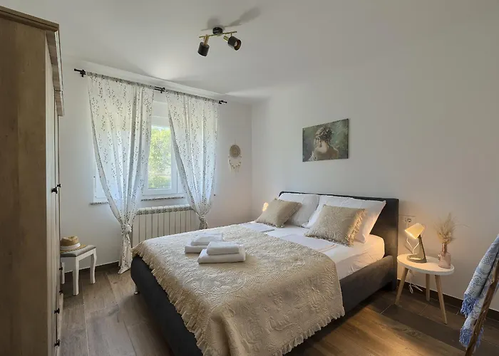 Ondine House By Istra Vacation Сasa de vacaciones Hrboki