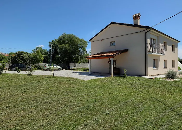 Ondine House By Istra Vacation *