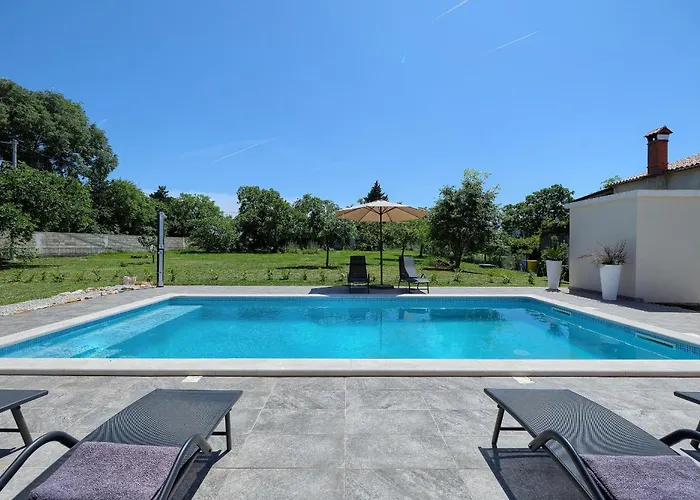 Vakantiehuis Ondine House By Istra Vacation Hrboki