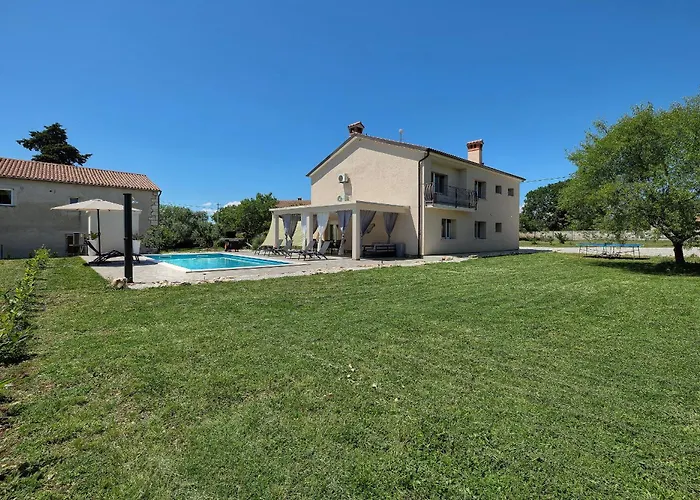 Vakantiehuis Ondine House By Istra Vacation Hrboki